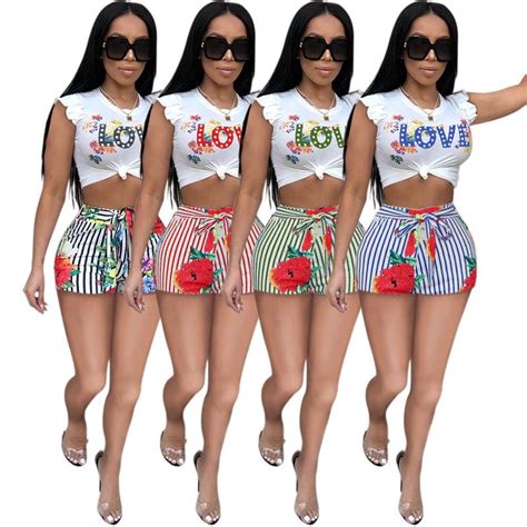 Buy Women Sexy Floral Print Crop Top And Short Pants Sport Suit At