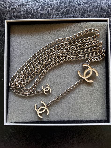 Coco Chanel Cc Mark Chain Belt Silver Chain And White Gem