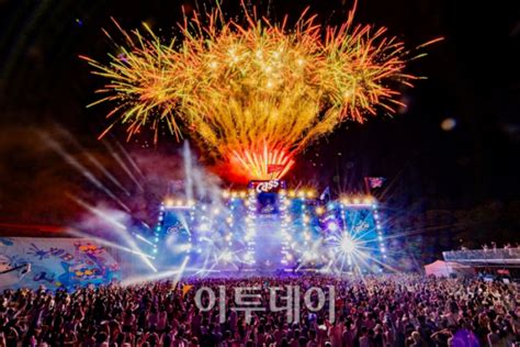 [포토] 오비맥주 카스 초대형 뮤직 콘서트 카스쿨 페스티벌로 여름 피날레 장식 이투데이