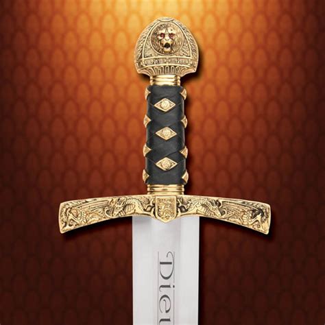 King Richard the Lionheart Windlass Sword - MuseumReplicas.com