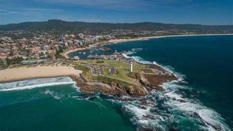 Trendy Coastal Escape In The Heart Of Wollongong Wollongong New