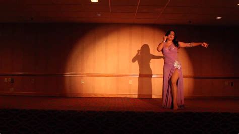 Roshana Nofret Oriental At The Cincinnati Belly Dance Convention Youtube