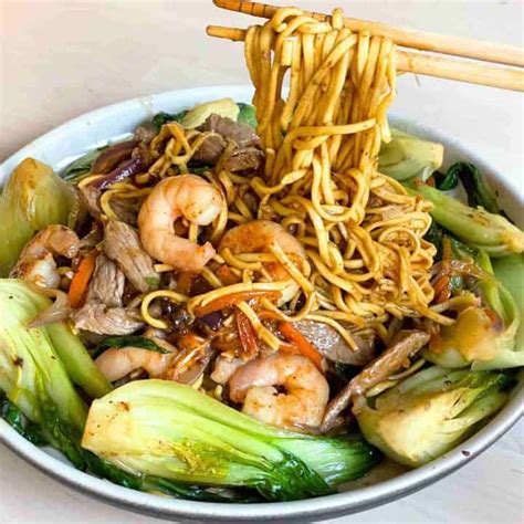 Hong Kong Noodles Recipe Stir Fry Cantonese Chow Mein