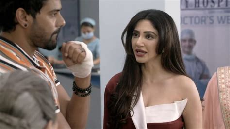 Kumkum Bhagya Written Update Ep 1694 22nd October 2020 Aaliya Tries