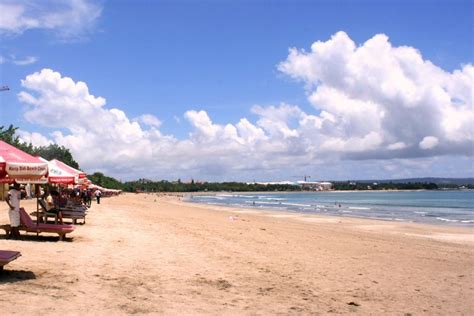 Lagi Liburan Ke Kuta Bali Ini Hal Seru Yang Bisa Kamu Lakukan