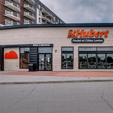 St Hubert Aylmer Gatineau Restaurant Bar Dining Room Takeout