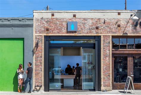 Blue Bottle Venice Beach | Discover Modern Architecture - Get Inspired