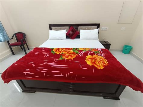 OYO Home Saryu Homestay Home Ayodhya Book 3838 OYO