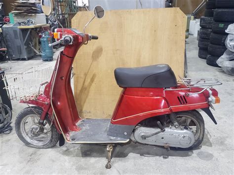 Z367 動未/現状渡し 売切 SUZUKI スズキ LOVE ラブ Super Deluxe バイク 原付 原チャリ スクーター(50cc ...