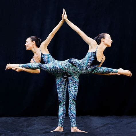 These Gorgeous Yoga Poses Will Blow Your Mind | Partner yoga poses ...