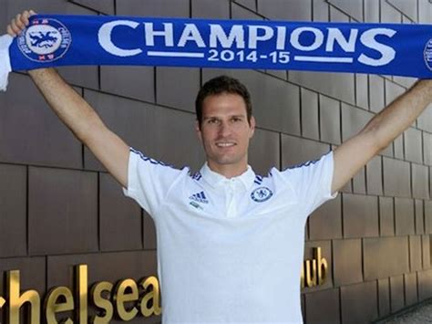 Asmir Begovic Signs For Chelsea Goalkeeper Completes M Move From