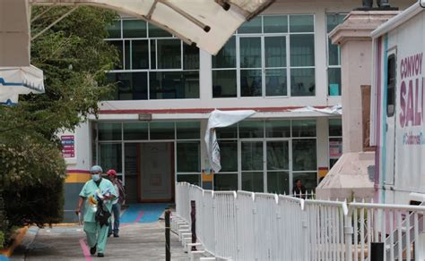 Reportan hospitales saturados en Michoacán por disparo de contagios de