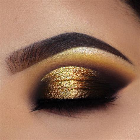 Ayeeshabx Sombra De Ojos Negra Maquillaje En Tonos Dorados