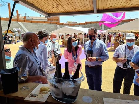 I Feria del Vino de San Martín de Valdeiglesias Vinos de Madrid