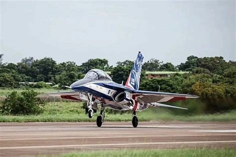 Diinjak Injak China Taiwan Pamer Jet Tempur Tercanggih F V Usai