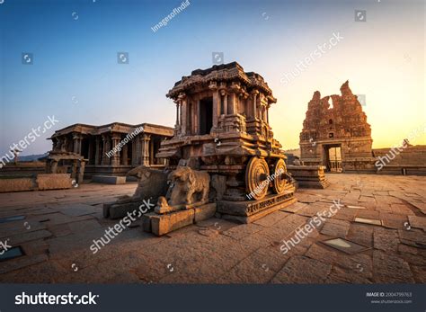 446,128 Temple Structure Images, Stock Photos & Vectors | Shutterstock