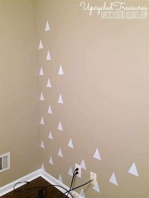 Diy Triangle Accent Wall For Less Than Mountainmodernlife