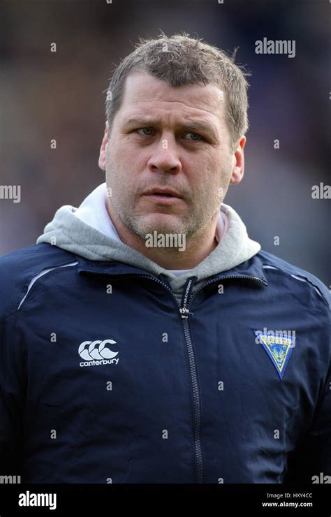 James Lowes Warrington Wolves Coach Halliwell Jones Stadium Warrington