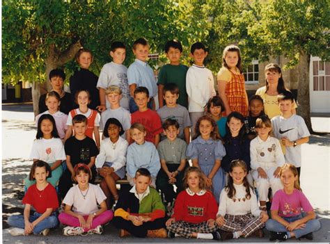 Photo De Classe CM1 De 1997 ECOLE ARISTIDE BRIAND Copains D Avant