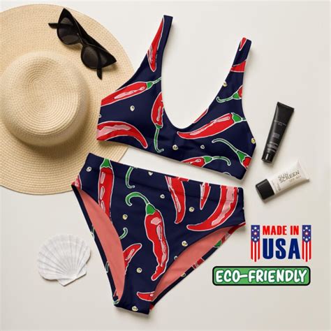 9 Hot Sexy Katherine Mayo Bikini Pics