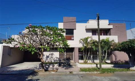 Casa Jardines De La Corregidora Colima