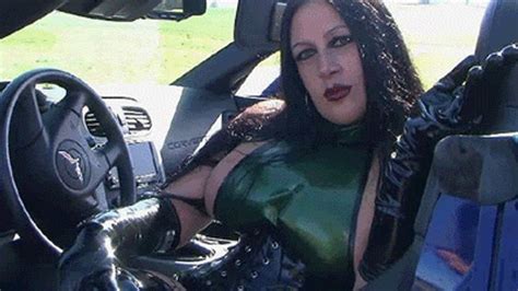 Schokomaus Big Tits Fetish Clips Nasty Boat Babe Part 1 HDV DVD Quality 1280 X 720