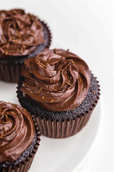 Easy Vegan Gluten Free Chocolate Cupcake Recipe