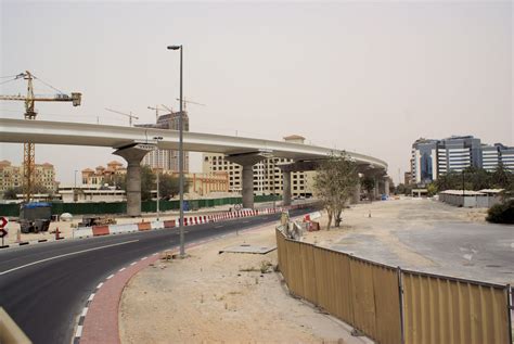 Structurae [en]: Dubai Metro Red Line