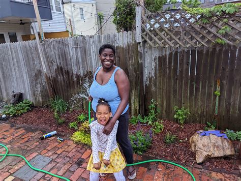 First Flower Fridays: A Major Success | DC Natives