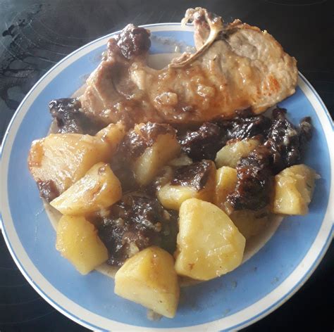 Côtes de porc aux pruneaux et pomme de terre Recette Cookeo