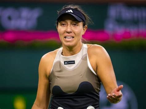 Jessica Pegula admits to frustration and nearly smashing rackets in ...