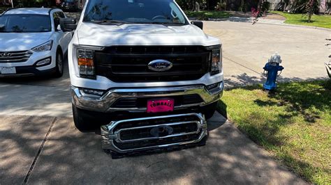 07 Ford F150 Grill