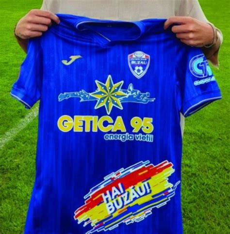 Fc Gloria Buz U Home Kit