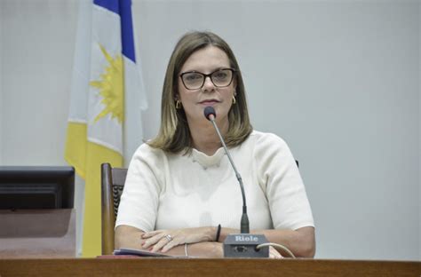 Claudia Lelis Solicita E Governo Destina Recursos Para Brigada De