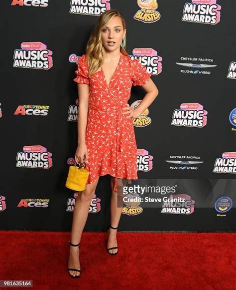 Maddie Ziegler 2018 Fotografías E Imágenes De Stock Getty Images