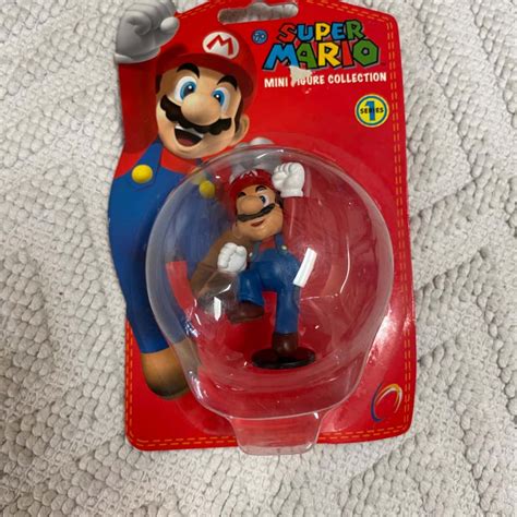 Super Mario Mini Figure Collection Series 1 Set Of Two Mario Figure