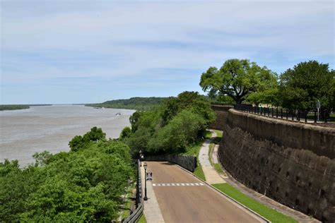 Natchez, Mississippi – Airstream Time