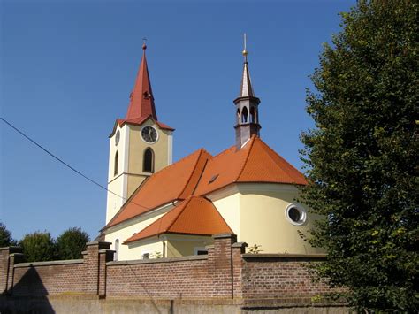 Jasenná kostel svatého Jiří Kostel Turistika cz