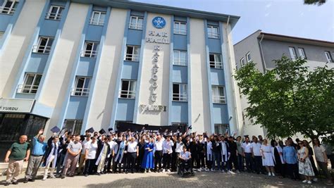 Balıkesir Anadolu İmam Hatip Lisesi nde Mezuniyet Töreni