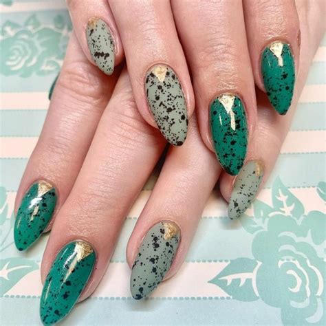 Eggshell Nails: 30 stilvolle Designideen für hübsche Maniküren