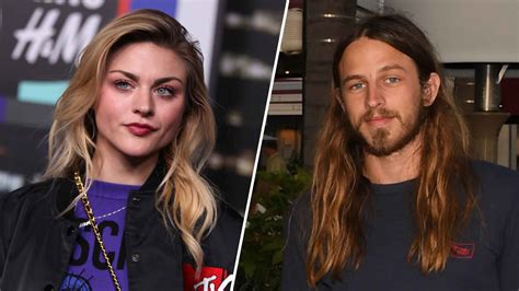 Kurt Cobain S Daughter Frances Bean Marries Tony Hawk S Son Riley