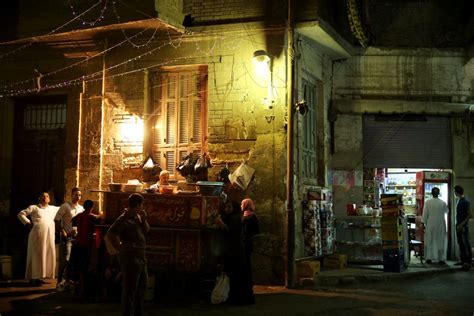 35 Photos Exposing the Beauty of Cairo at Night | Egyptian Streets