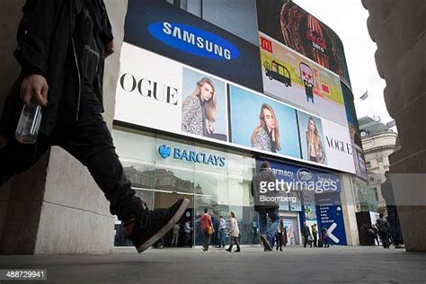 Boots Piccadilly Circus Photos and Premium High Res Pictures - Getty Images