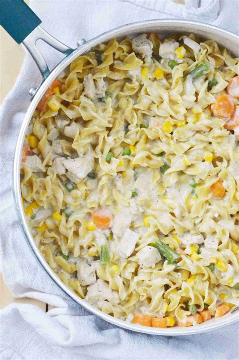 Easy Chicken Noodle Skillet Meal 30 Minute Meals