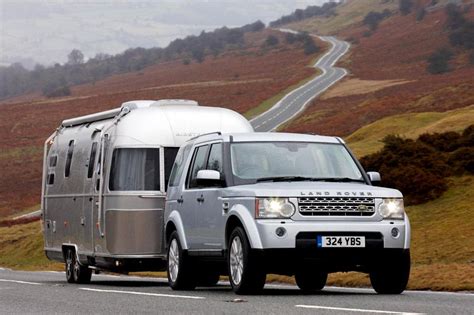 Land Rover Discovery Wins Best Towcar In Caravan Owners Survey