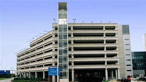 Philadelphia International Airport: Parking Garages E, F, 1 - Keating