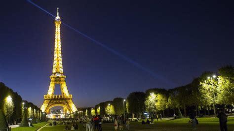 Del Arco Del Triunfo A La Torre Eiffel París Y El Salto Hacia El Siglo Xx