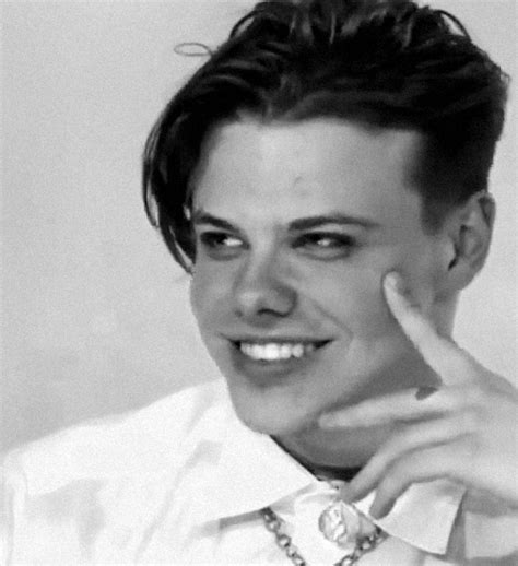 Yungblud 🖤 Dominic Harrison Doms Emo Princess