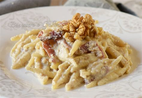 Pasta Con Crema Di Noci E Speck Benessere E Gusto Blog