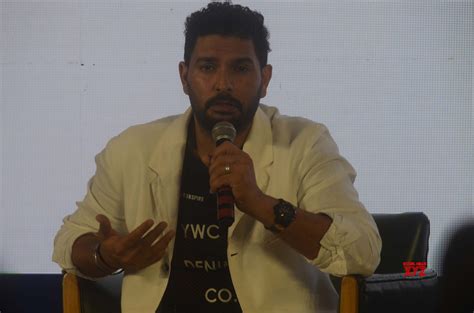 Mumbai: "In conversation with Yuvraj" #Gallery - Social News XYZ